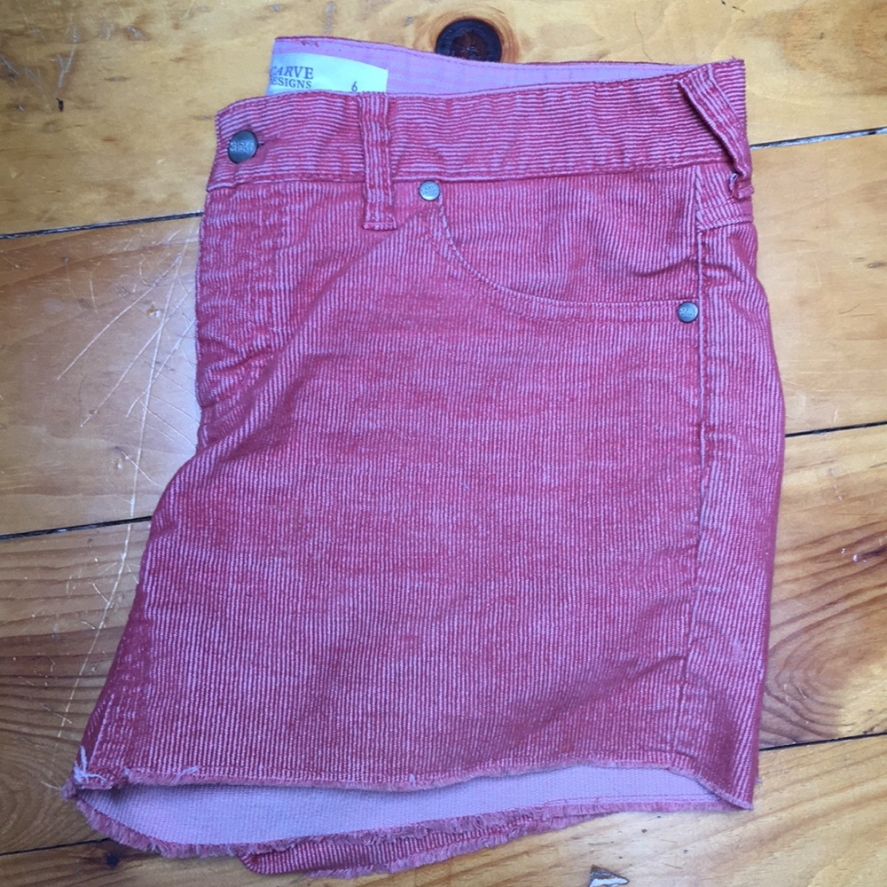 Carve cut off corduroy shorts